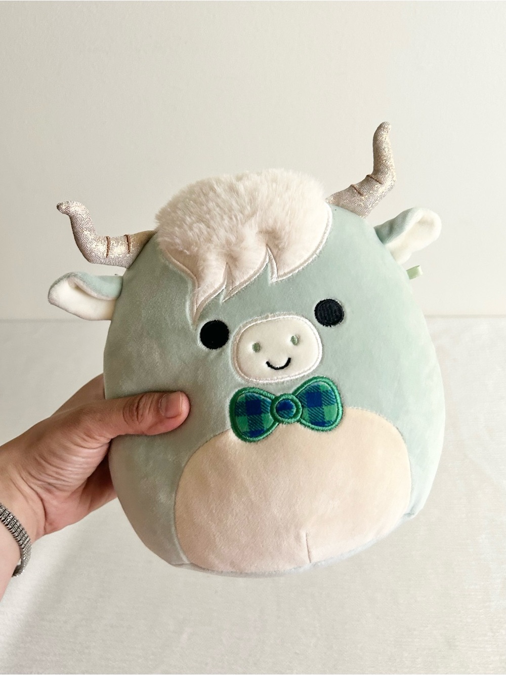 Squishmallows Armie (Bowtie) the Highland Cow 8 inches